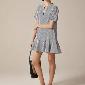 J Crew Delilah Dress in Striped Cotton Poplin. Size Small